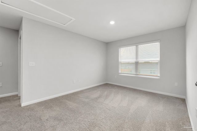 5280 Peach Dr, Pace, FL 32571