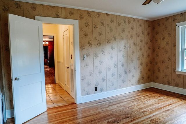 407 Ridgewood RD, Bassett, VA 24055