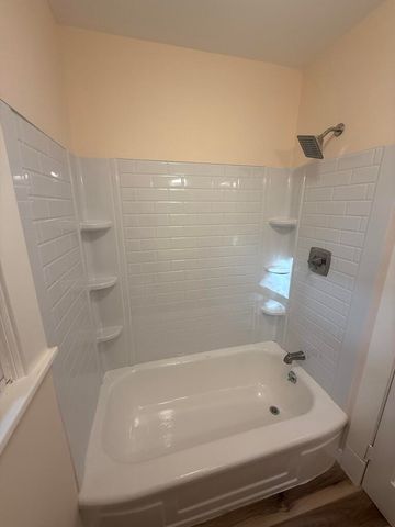 407 Ridgewood RD, Bassett, VA 24055