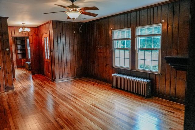 407 Ridgewood RD, Bassett, VA 24055