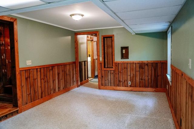 407 Ridgewood RD, Bassett, VA 24055