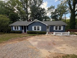 407 Ridgewood RD, Bassett, VA 24055