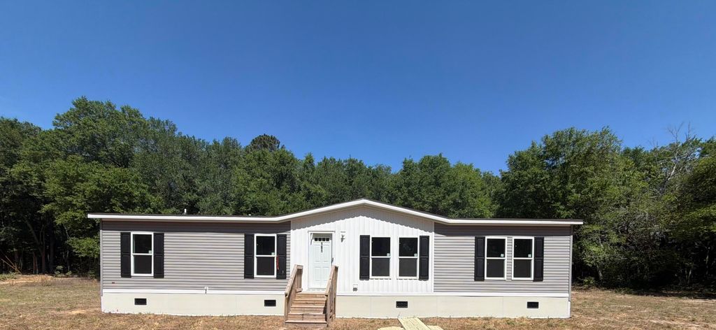 191 Rainbow Drive, Wagener, SC 29164