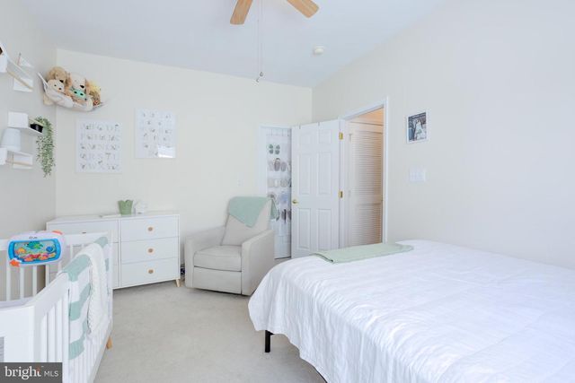 21 KRISTIAN DR, Sicklerville, NJ 08081