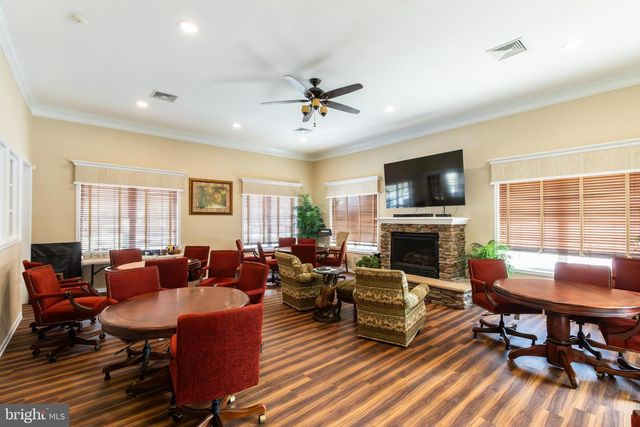 21 KRISTIAN DR, Sicklerville, NJ 08081