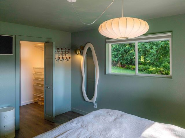 5915 Cedar Drive, Bow, WA 98232