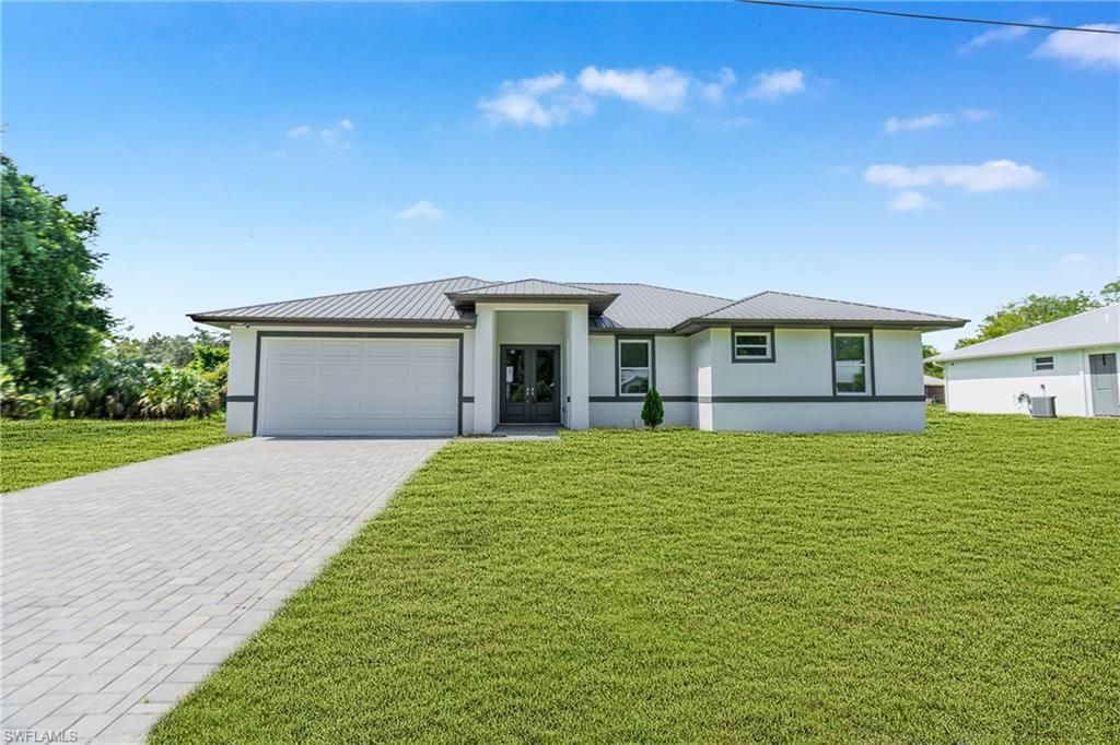 335 4th AVE, LABELLE, FL 33935 — exterior