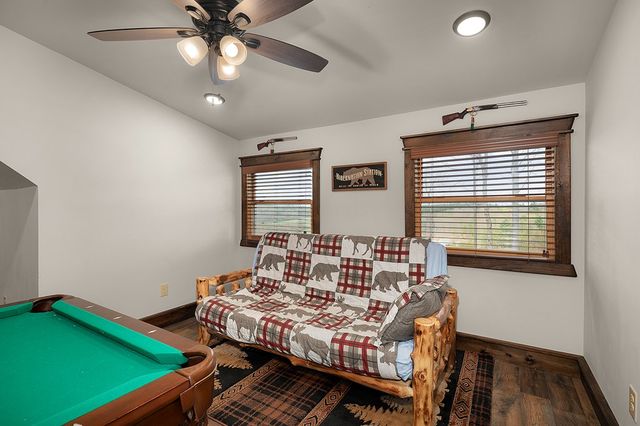 136 Pack Creek, Blue Ridge, GA 30513