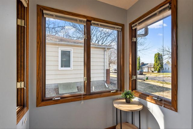 3524 Abbott Avenue N, Robbinsdale, MN 55422