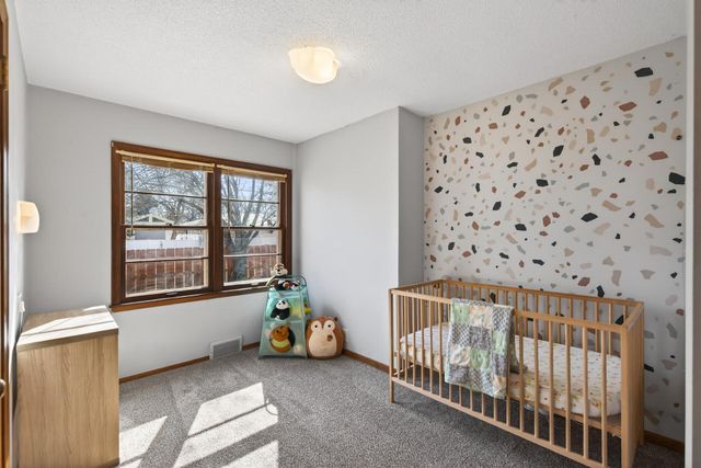 3524 Abbott Avenue N, Robbinsdale, MN 55422