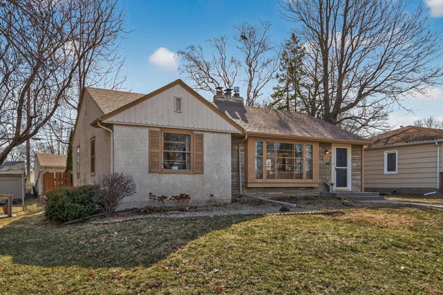 3524 Abbott Avenue N, Robbinsdale, MN 55422