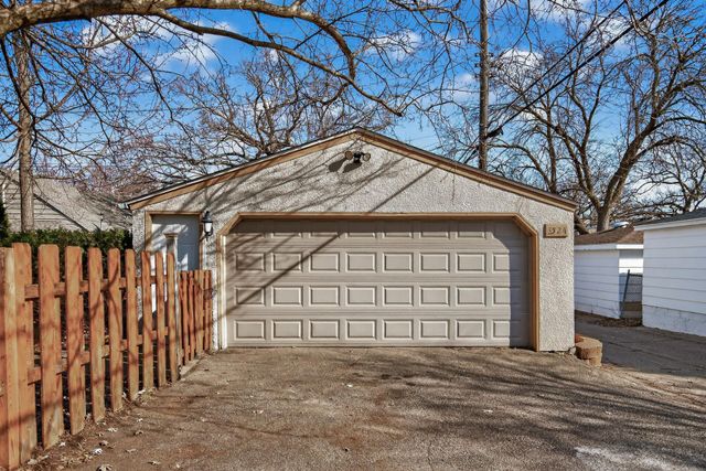3524 Abbott Avenue N, Robbinsdale, MN 55422