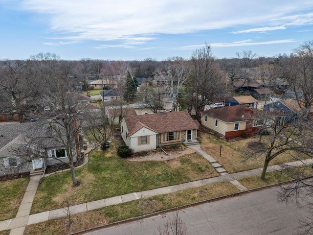 3524 Abbott Avenue N, Robbinsdale, MN 55422