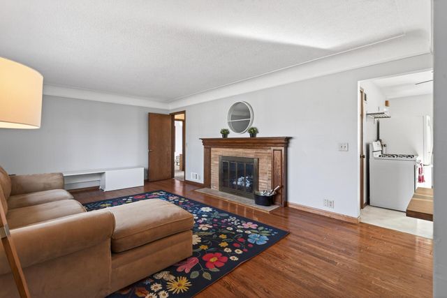 3524 Abbott Avenue N, Robbinsdale, MN 55422