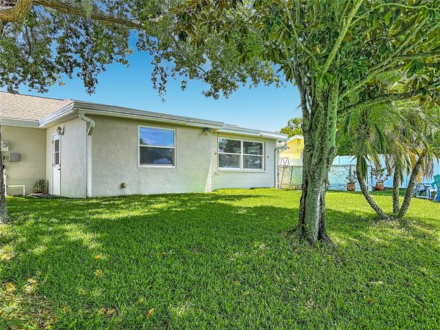 3802 GRAYTON DRIVE, New Port Richey, FL 34652