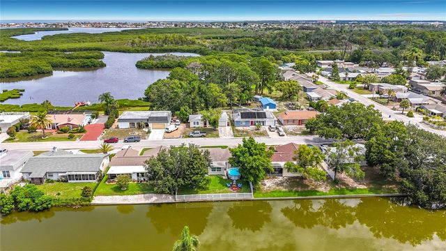 3802 GRAYTON DRIVE, New Port Richey, FL 34652