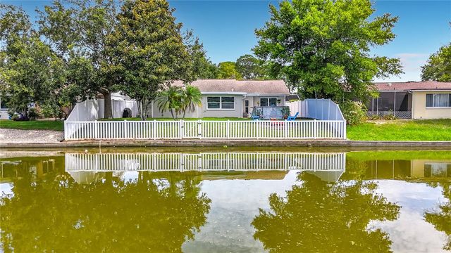 3802 GRAYTON DRIVE, New Port Richey, FL 34652