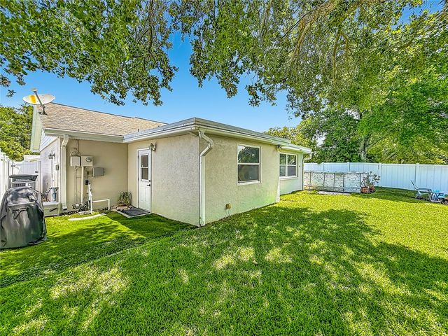 3802 GRAYTON DRIVE, New Port Richey, FL 34652