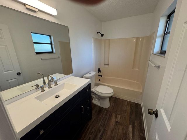 4851 16TH STREET, Zephyrhills, FL 33542