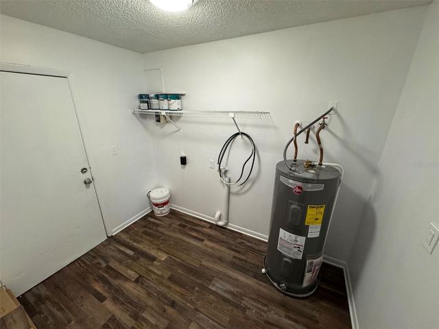 4851 16TH STREET, Zephyrhills, FL 33542