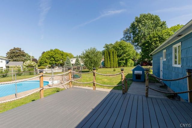 3 Trelign Drive, Cicero, NY 13212