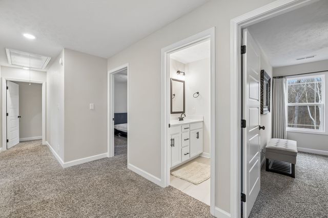 1033 Brightwood Ct, Clarksville, TN 37043