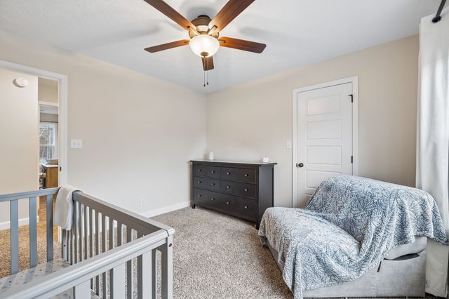 1033 Brightwood Ct, Clarksville, TN 37043