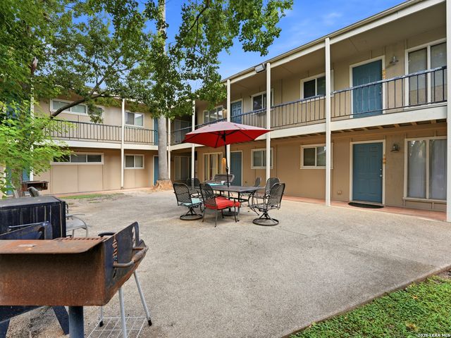 255 E Rampart Dr Unit 109, San Antonio, TX 78216