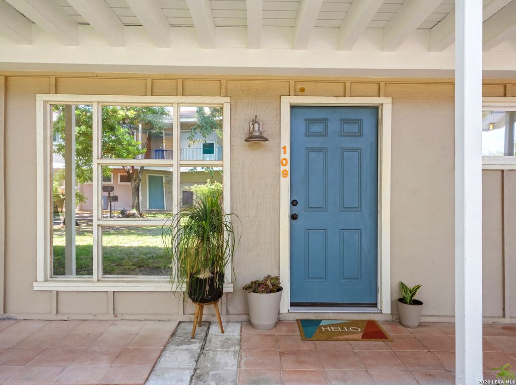 255 E Rampart Dr Unit 109, San Antonio, TX 78216