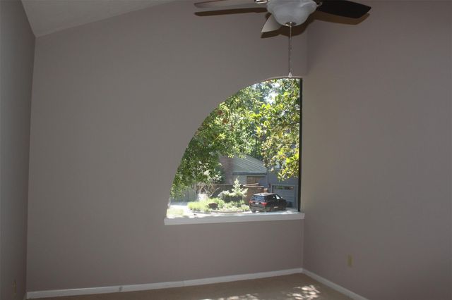 3126 E E Lake Crescent Drive, Houston, TX 77339