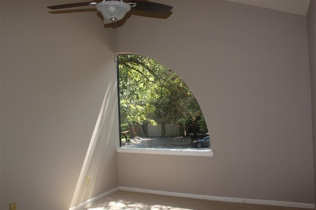 3126 E Lake Crescent Drive, Houston, TX 77339