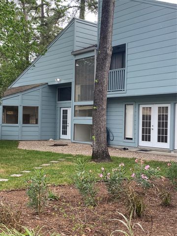 3126 E Lake Crescent Drive, Houston, TX 77339