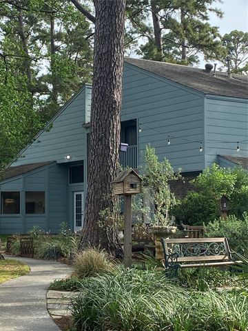 3126 E Lake Crescent Drive, Houston, TX 77339