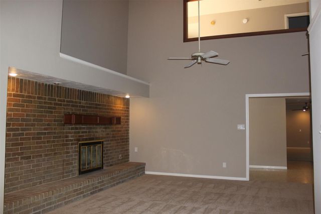 3126 E E Lake Crescent Drive, Houston, TX 77339