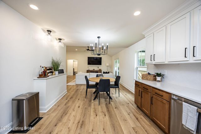 107 Springhill Dr, Bardstown, KY 40004