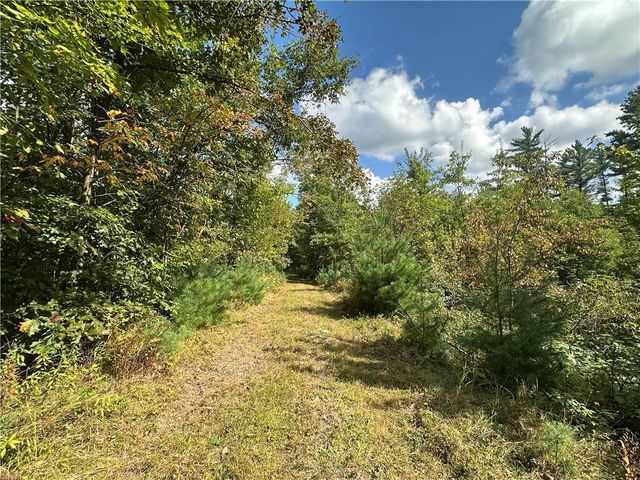 7487 W Poertner Road, Neillsville, WI 54456