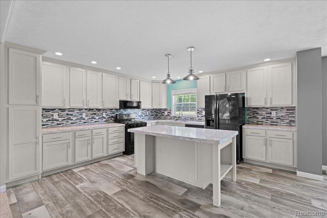 201 Lyman Street, Corunna, MI 48817