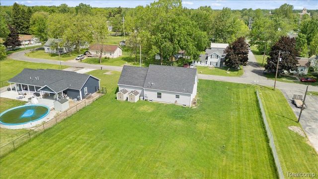 201 Lyman Street, Corunna, MI 48817