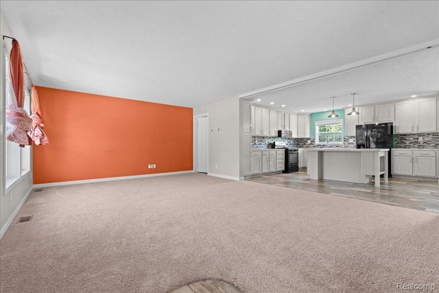 201 Lyman Street, Corunna, MI 48817