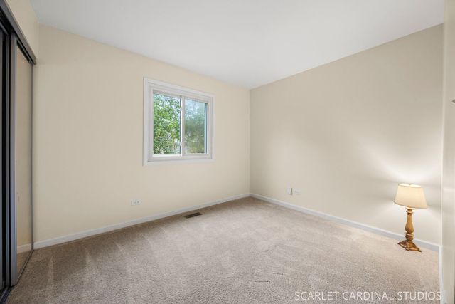 30W261 Leominster Court, Warrenville, IL 60555