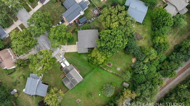 30W261 Leominster Court, Warrenville, IL 60555