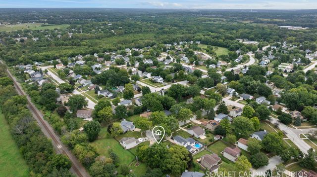 30W261 Leominster Court, Warrenville, IL 60555