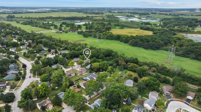 30W261 Leominster Court, Warrenville, IL 60555