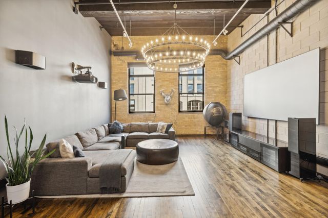 801 Washington Avenue N 320, Minneapolis, MN 55401