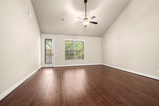 9026 Centennial Drive, Conroe, TX 77384
