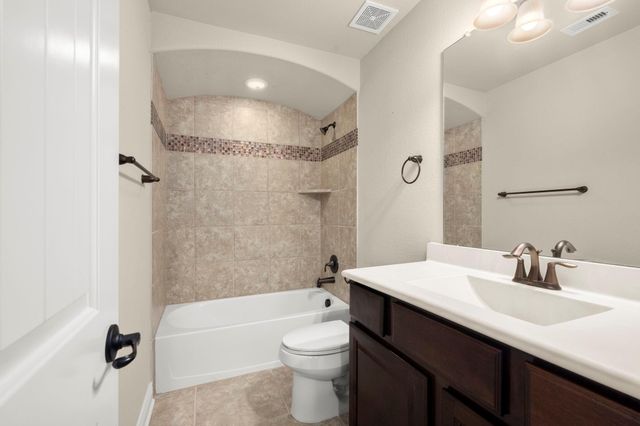 9026 Centennial Drive, Conroe, TX 77384