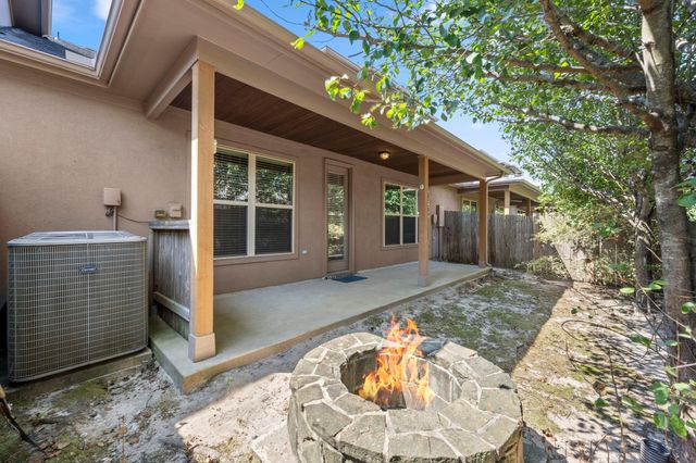 9026 Centennial Drive, Conroe, TX 77384