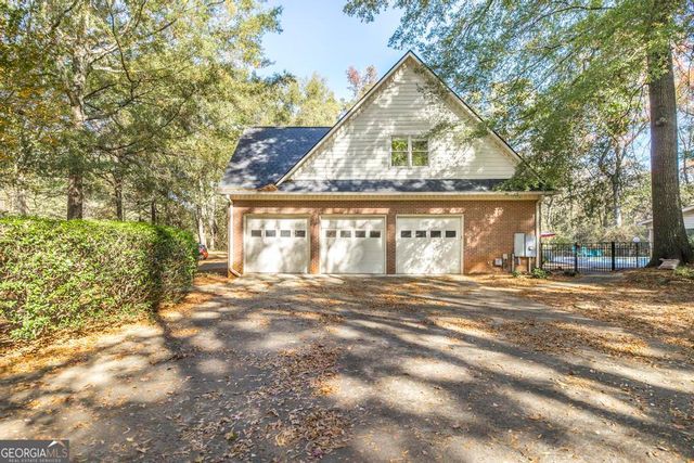 103 Howard Oaks Drive, Macon, GA 31210