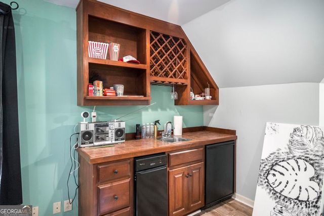 103 Howard Oaks Drive, Macon, GA 31210