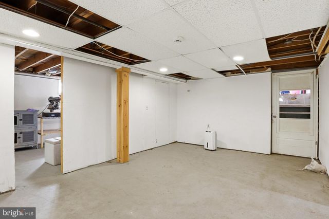 874 EDINBURG RD, Trenton, NJ 08690